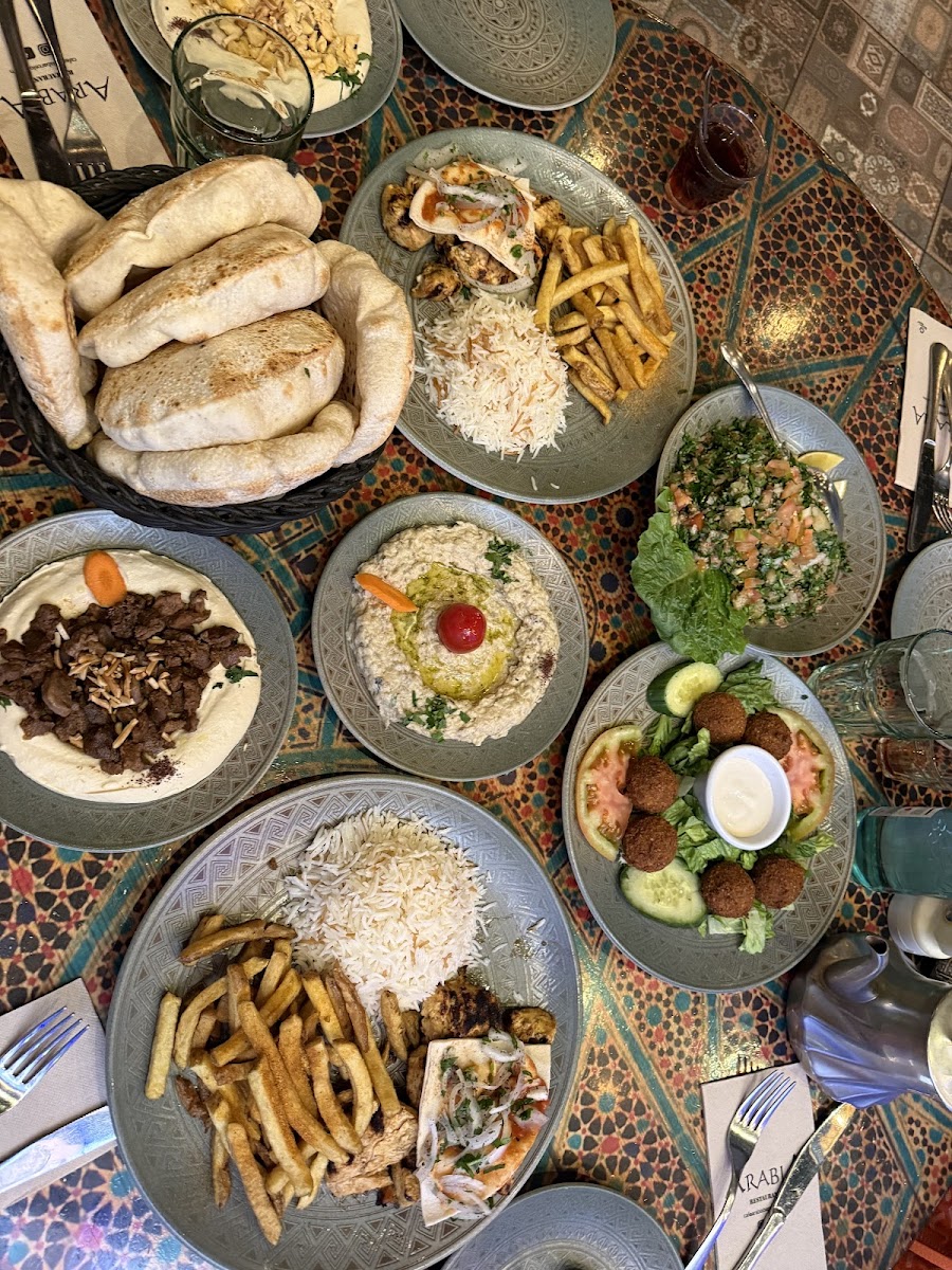 Al Arabiya Restaurant & Cafe Photo 5