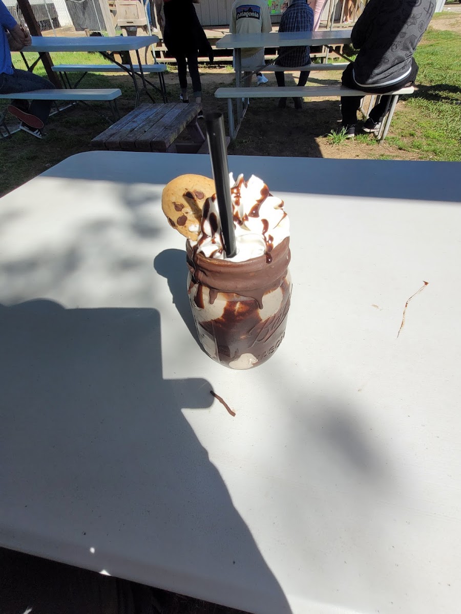 Bayou Snowball & Sandwiches Photo 5