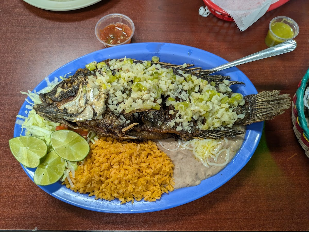 EL MOLCAJETE SHOREWOOD Photo 5