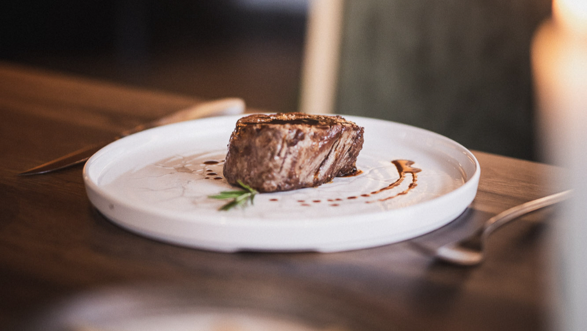 Moretto's Steakhouse Photo 2
