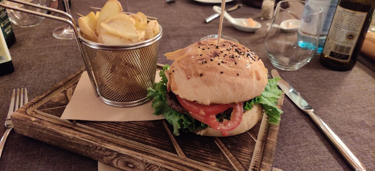 Moretto's Steakhouse Photo 9
