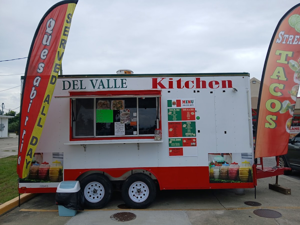 Lupitas Food Truck Photo 4