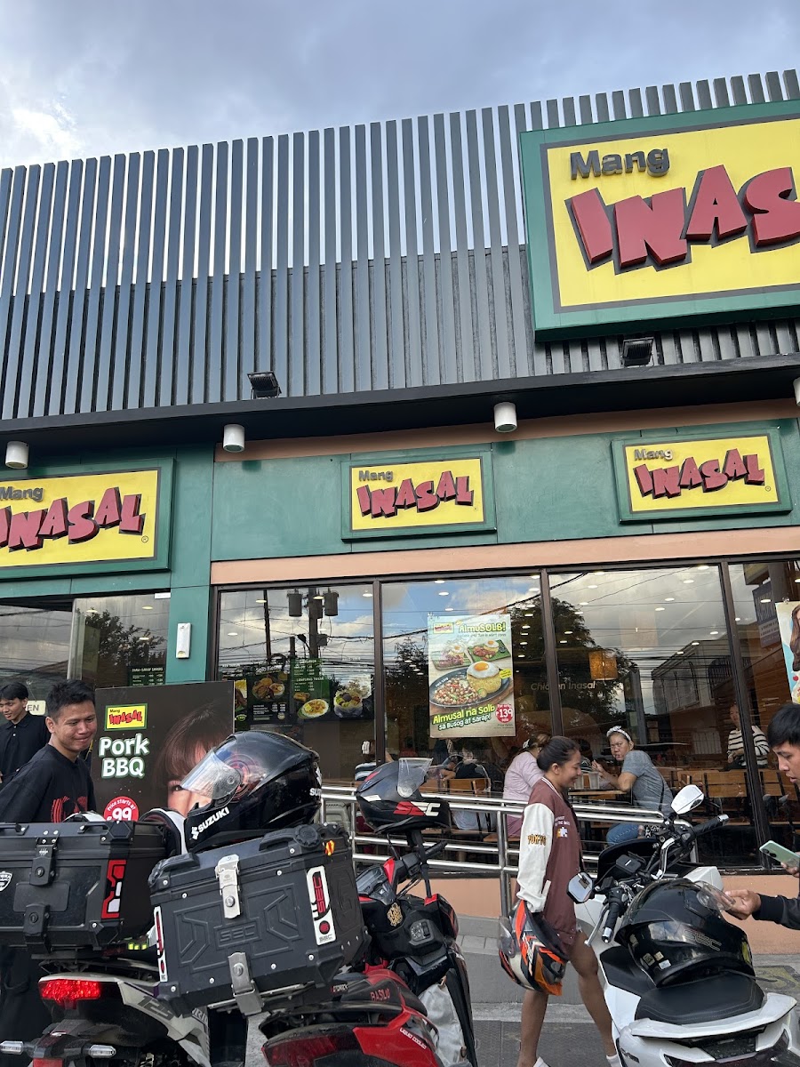 Mang Inasal Cabiao Photo 3
