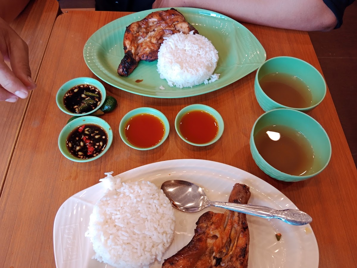 Mang Inasal Cabiao Photo 5