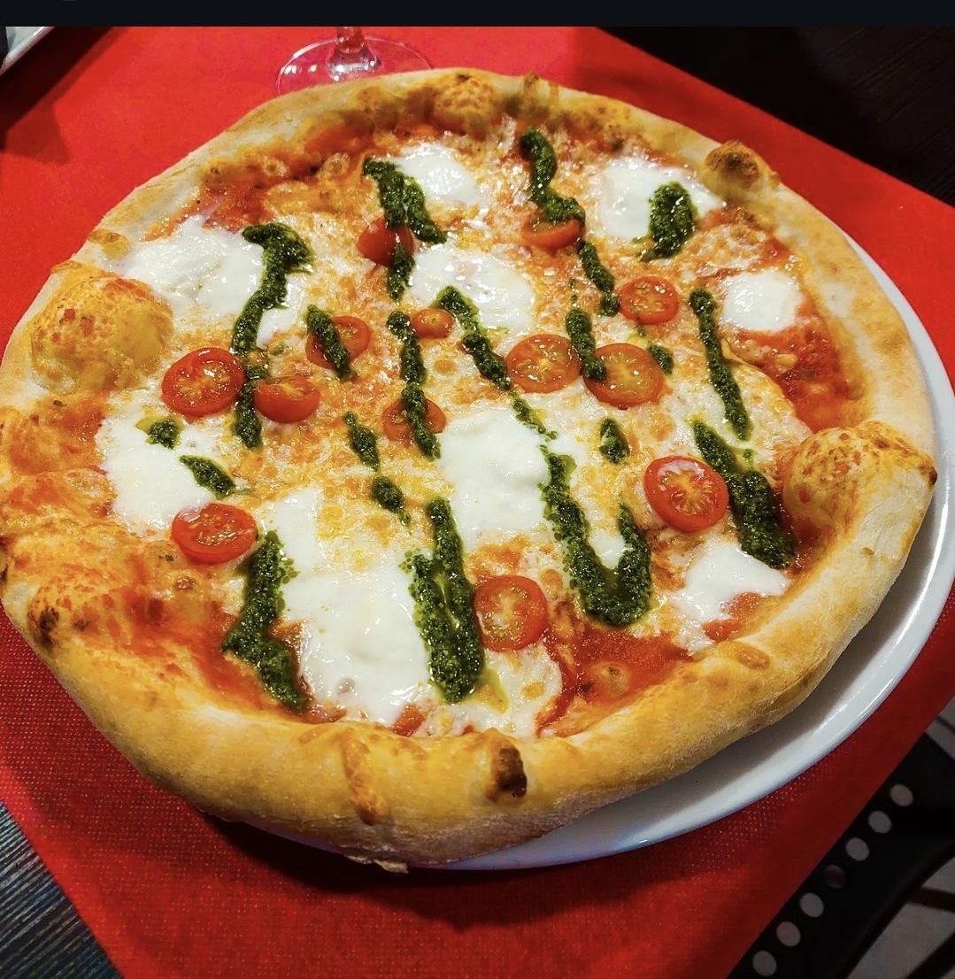 Pizzería La Margherita 7palmas Photo 3