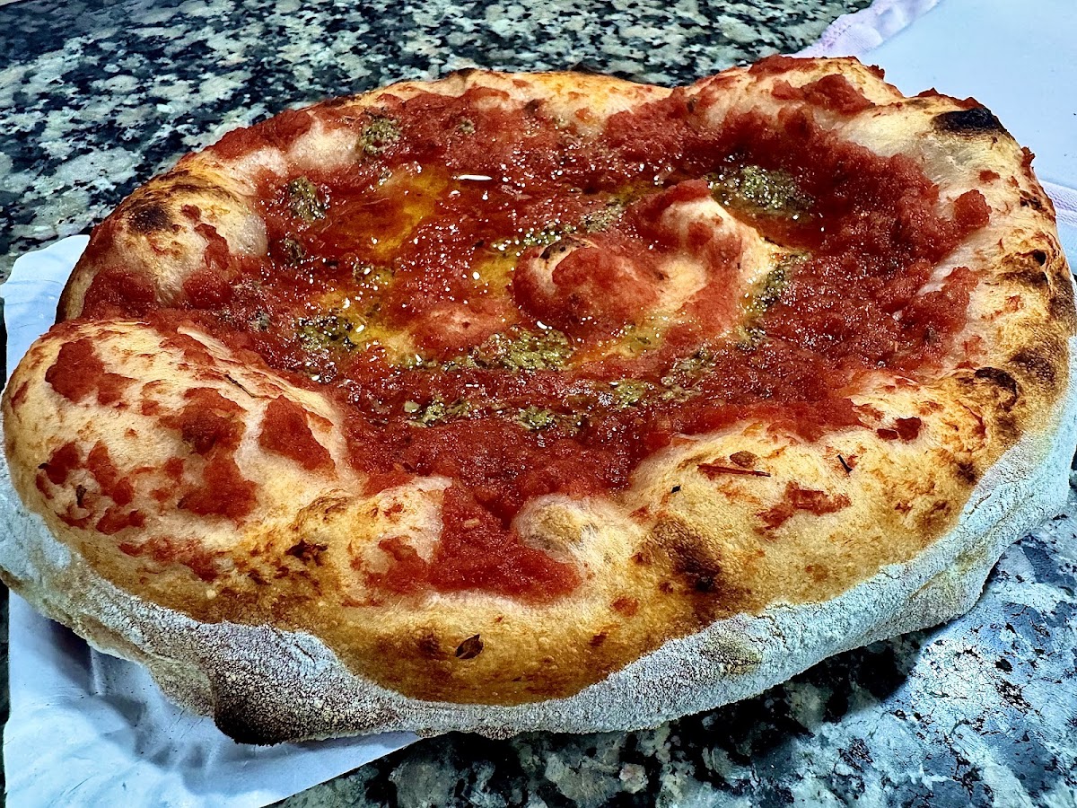Pizza Lux Photo 4