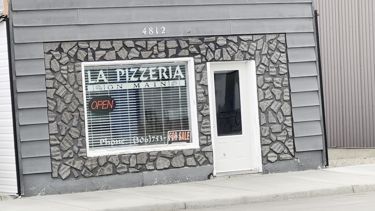 La Pizzeria On Main