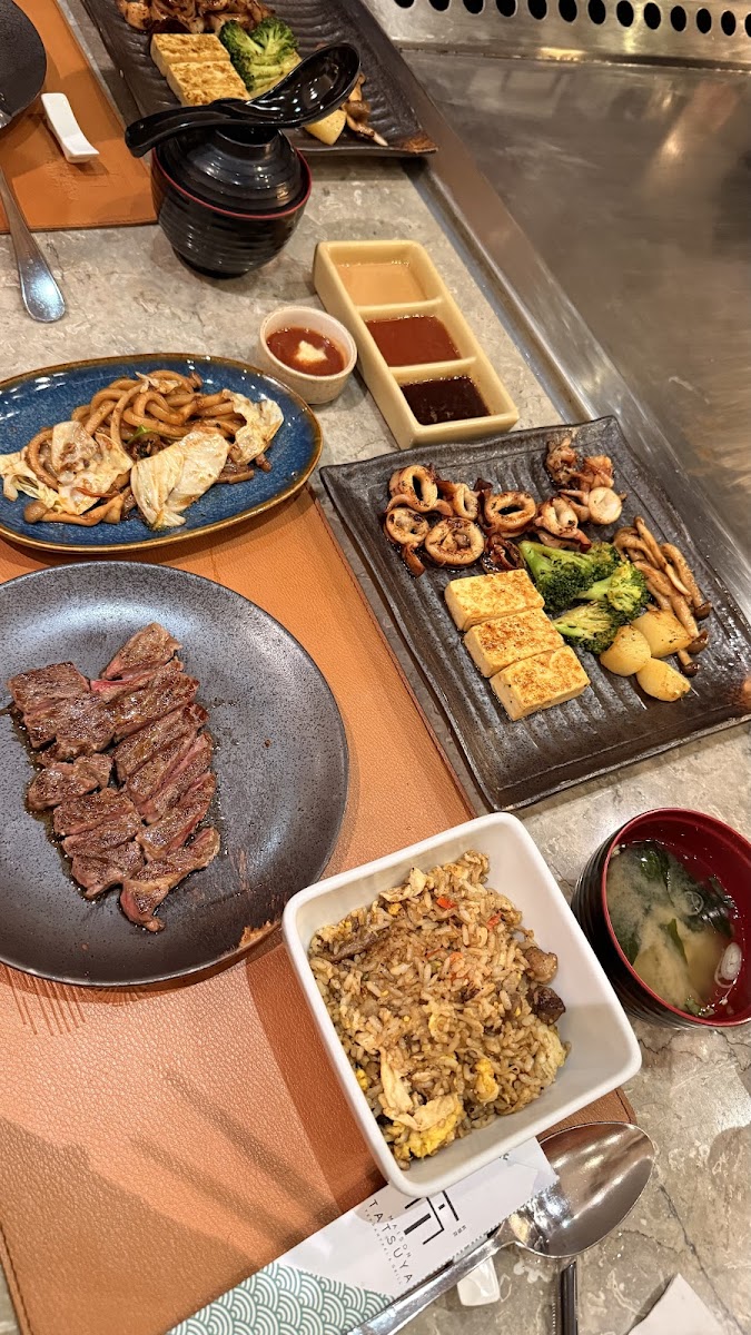 Maison Tatsuya Teppanyaki Kebon Sirih Photo 4