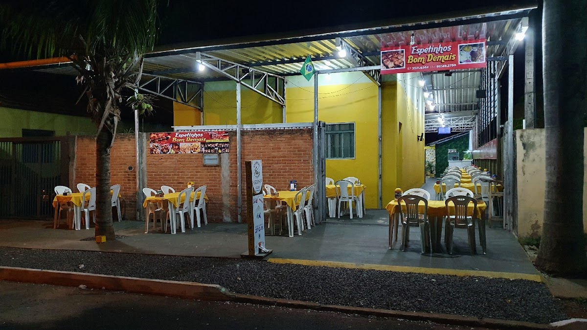 Espetinhos Bom Demais