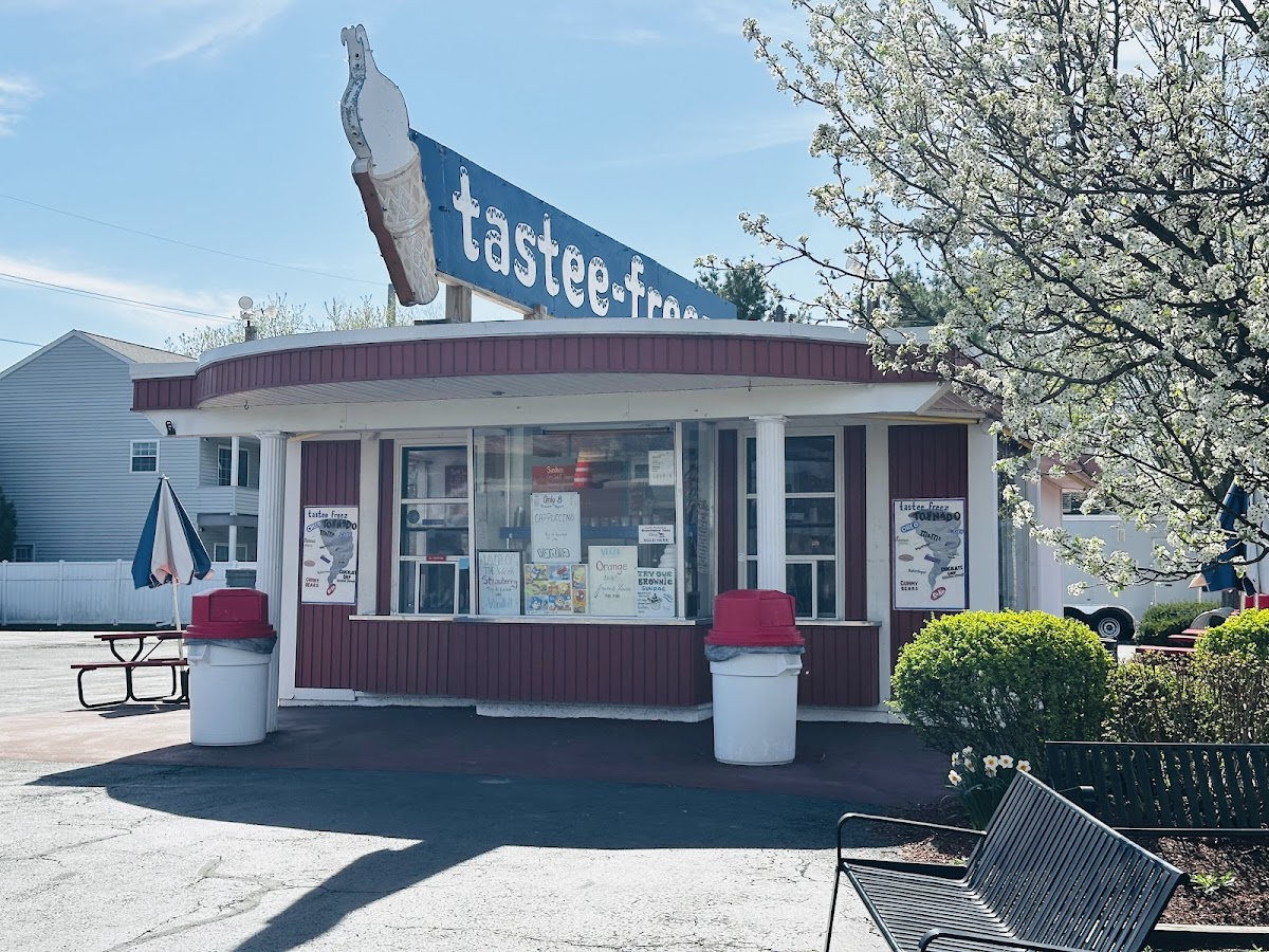 Jims Tastee Freez