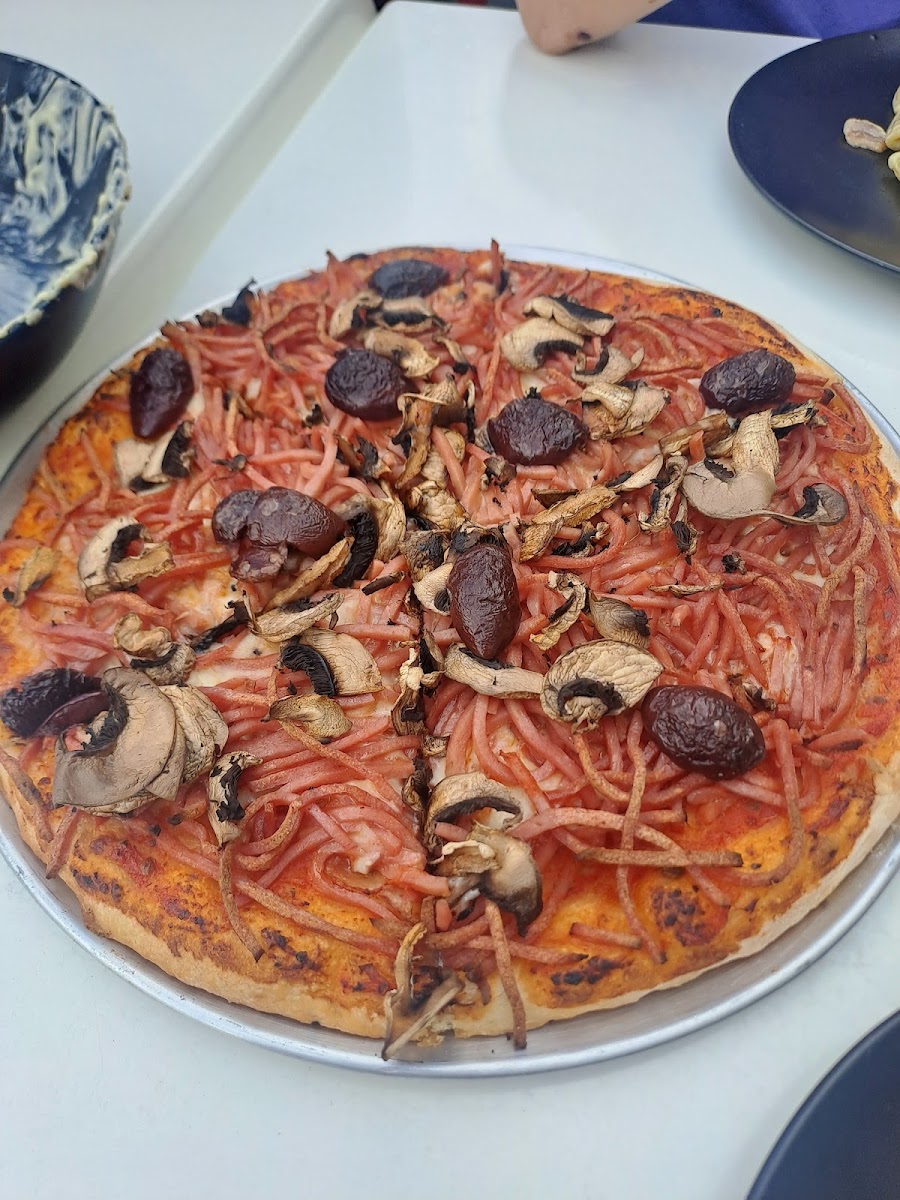 Nonno's Pizzeria Photo 6