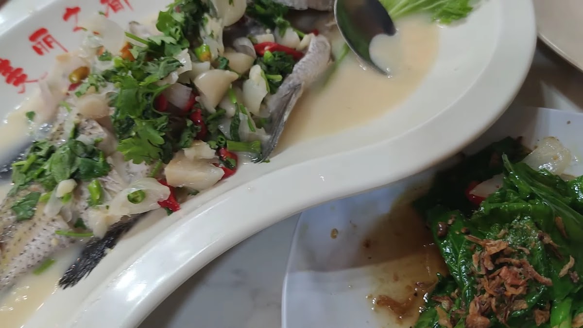 Adnan Seafood Photo 2