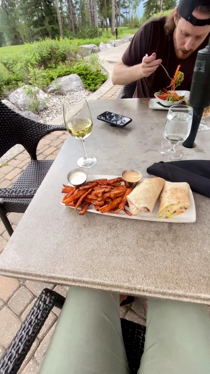 Stoney's Grill Photo 2