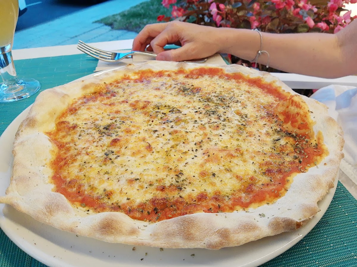 Restaurant & Pizzeria Salatà Photo 9