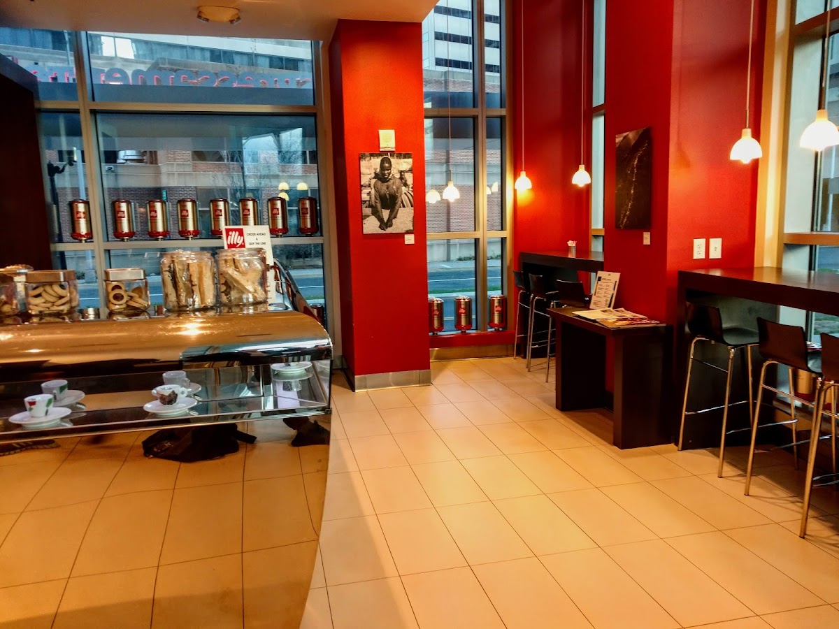 illy Café