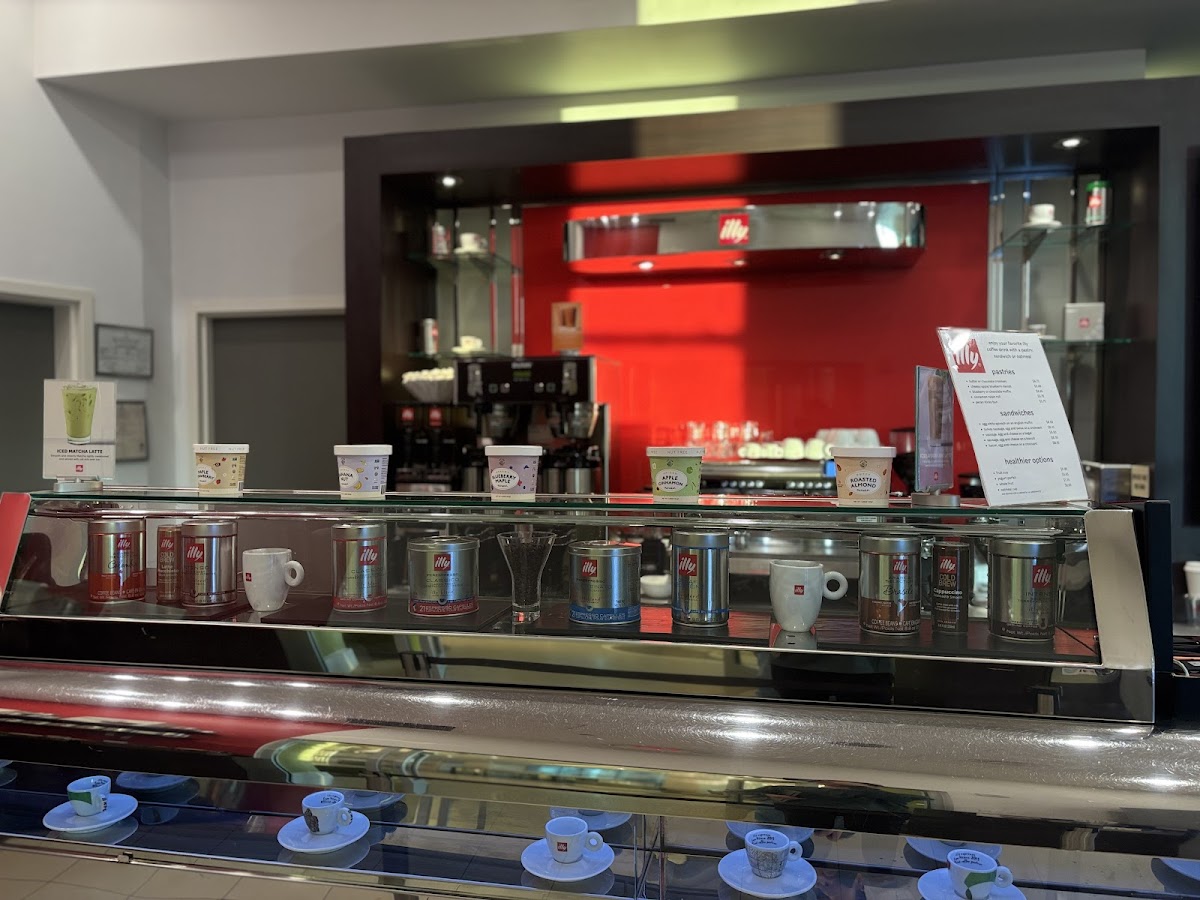 illy Café Photo 3