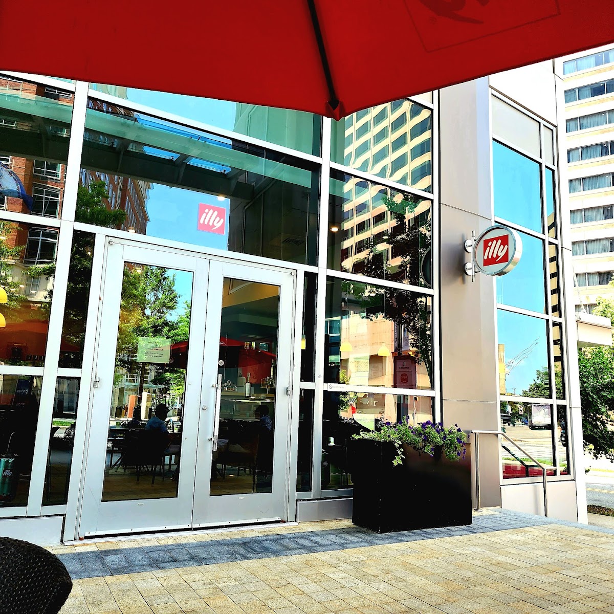 illy Café Photo 4