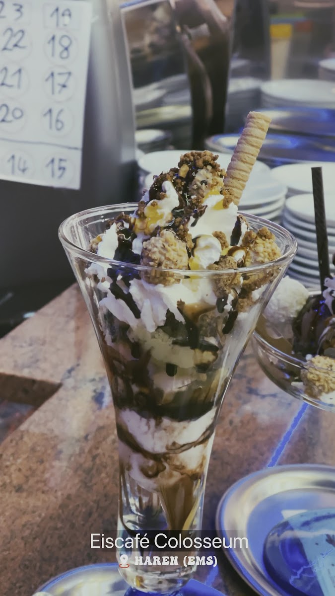 Eiscafe Colosseum Photo 2