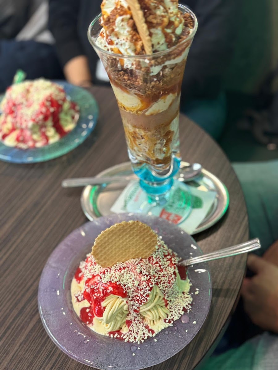 Eiscafe Colosseum Photo 4