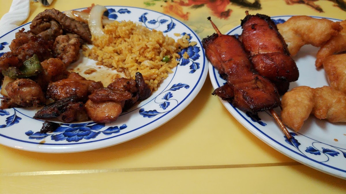 Golden China Restaurant Photo 8