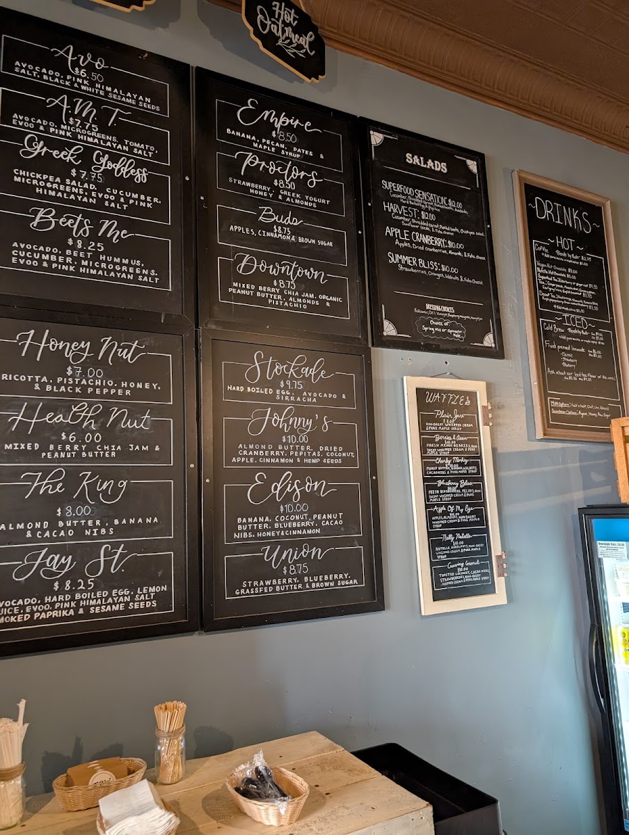 Raw Juice & Smoothie Bar Photo Menu 2
