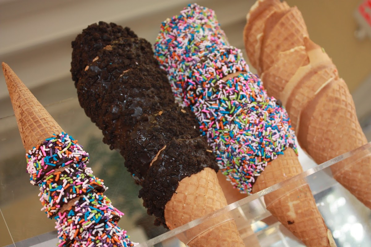 Summer Sweets Ice Cream Shop in Lavallette, NJ Photo 6