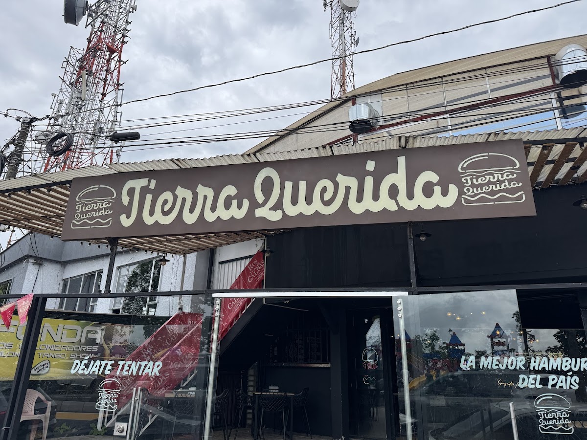Tierra querida chipre