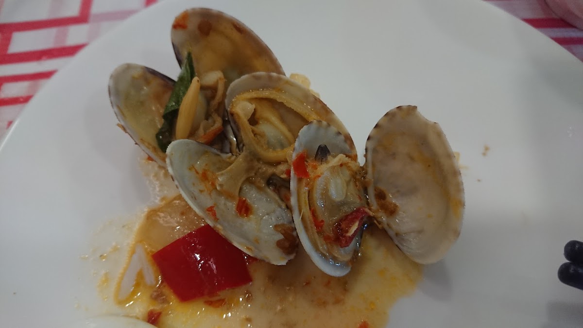 Golden Corner Seafood Restaurant • 好望角海鲜餐馆 Photo 8