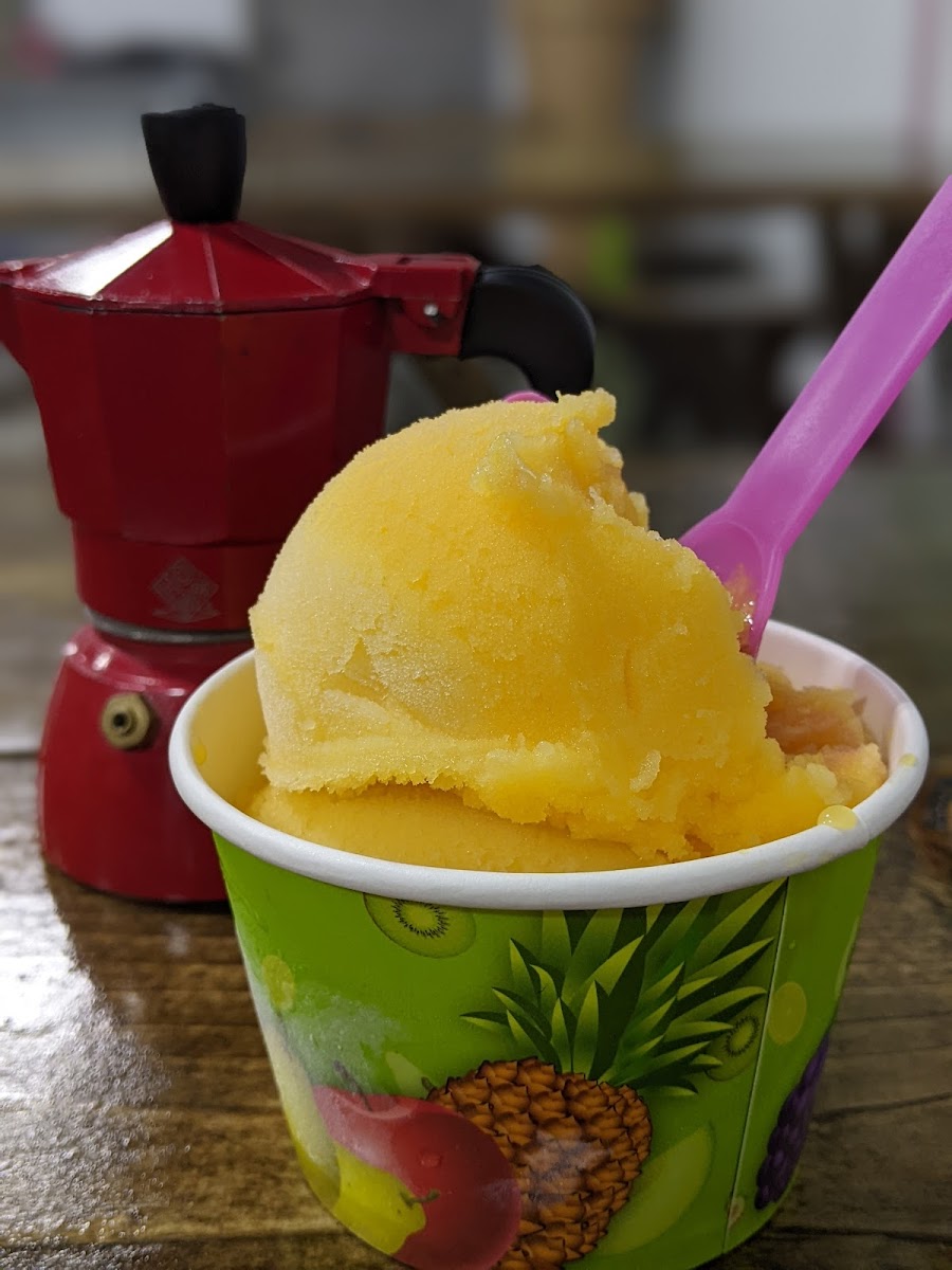 4 Sisters Ice Cream Photo 8