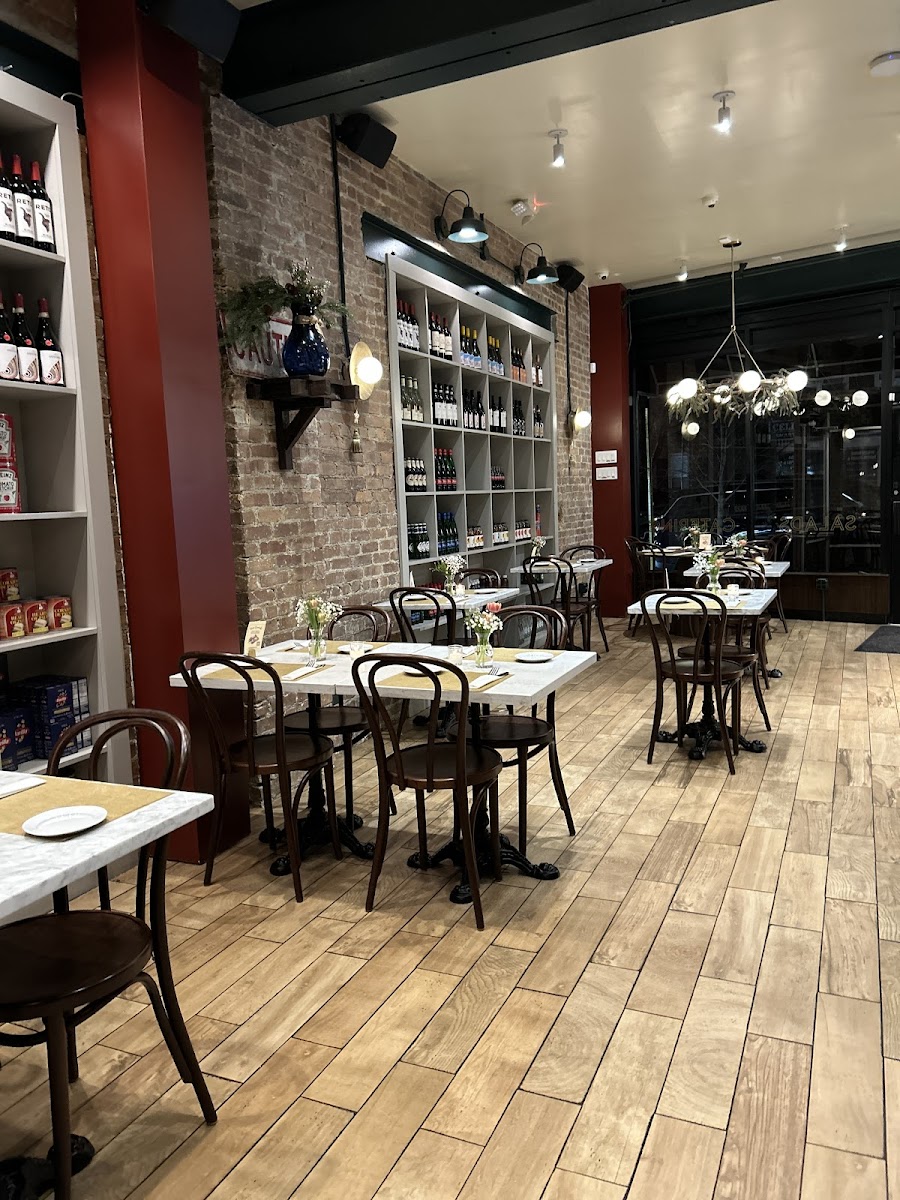 La Bottega Babylon Photo 6