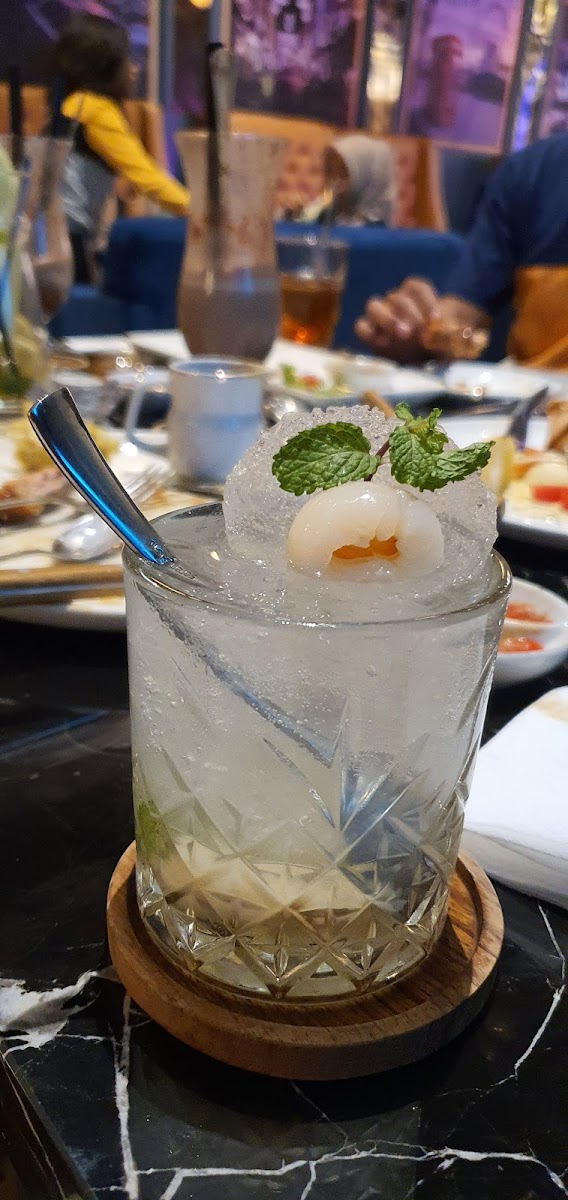 Carnaby Kitchen - Ciputra World Photo 8