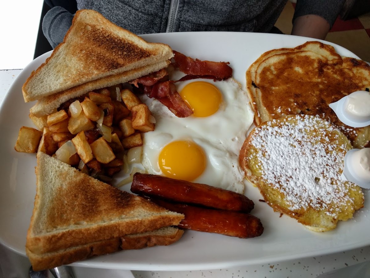 Bramasole Diner Photo 5