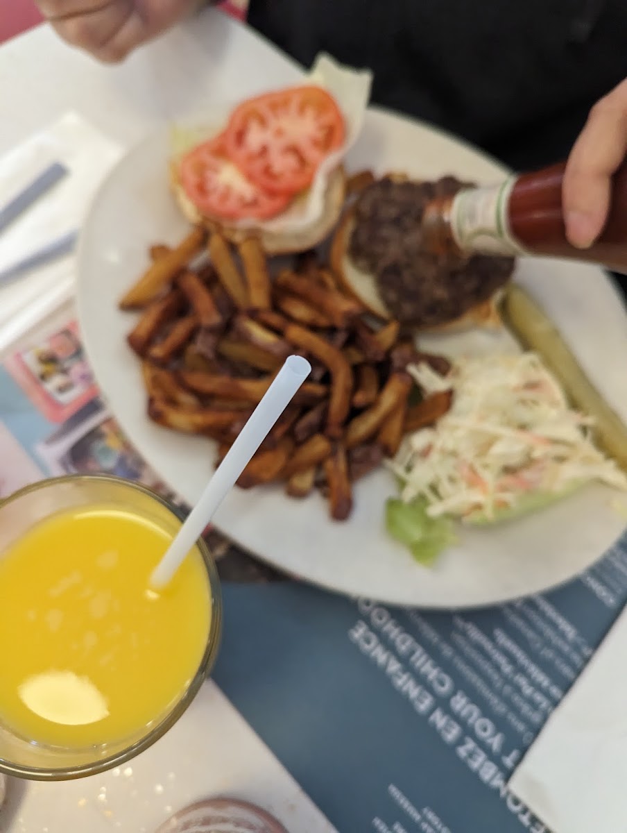 Bramasole Diner Photo 9