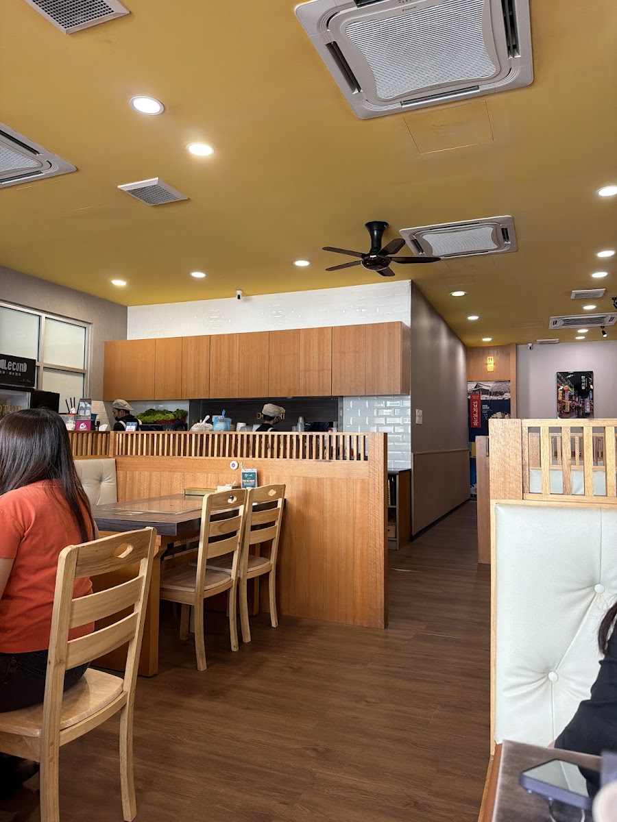 Dotori Korean BBQ Restaurant - Arena Curve Photo 3