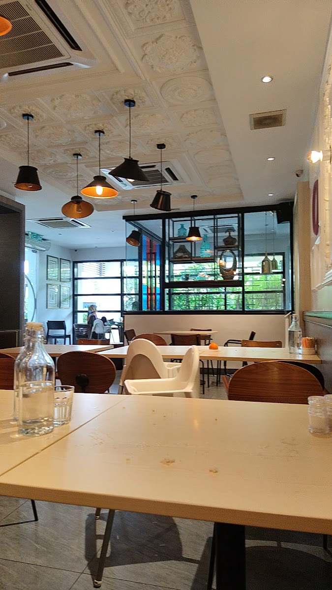 Saha Coffee & Fruit Bar S/B (HQ) Photo 2
