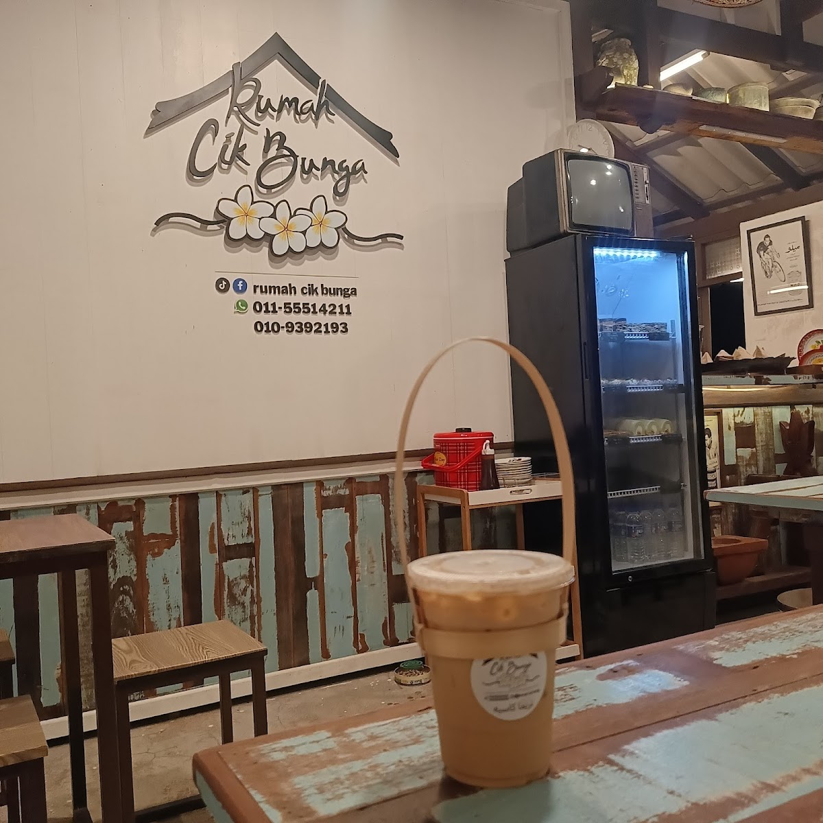 Coffee • Rumah Cik Bunga Photo 9