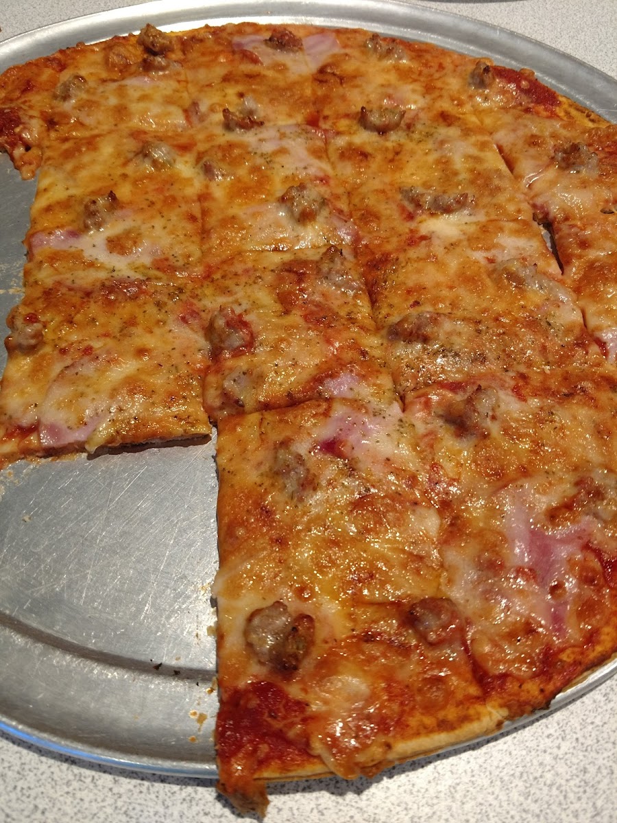 Cecil Whittaker’s Pizzeria Photo 5