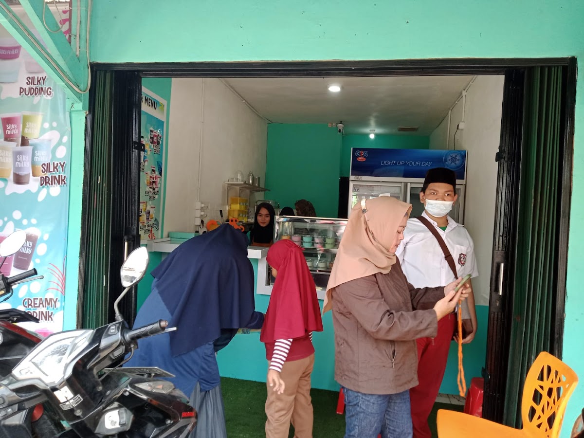 Silky Milky Ciledug Photo 7