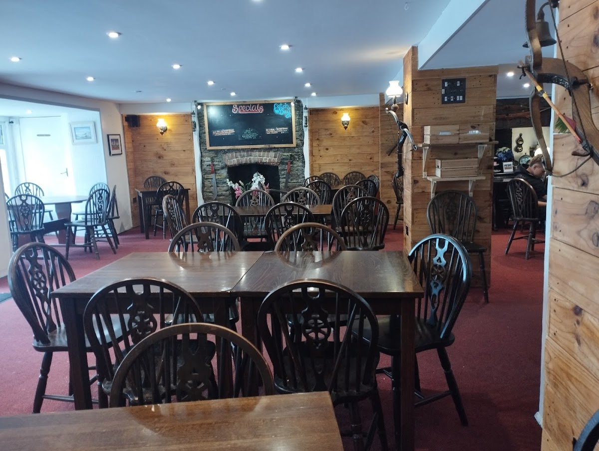 Crossbow cafe & grill Photo 4