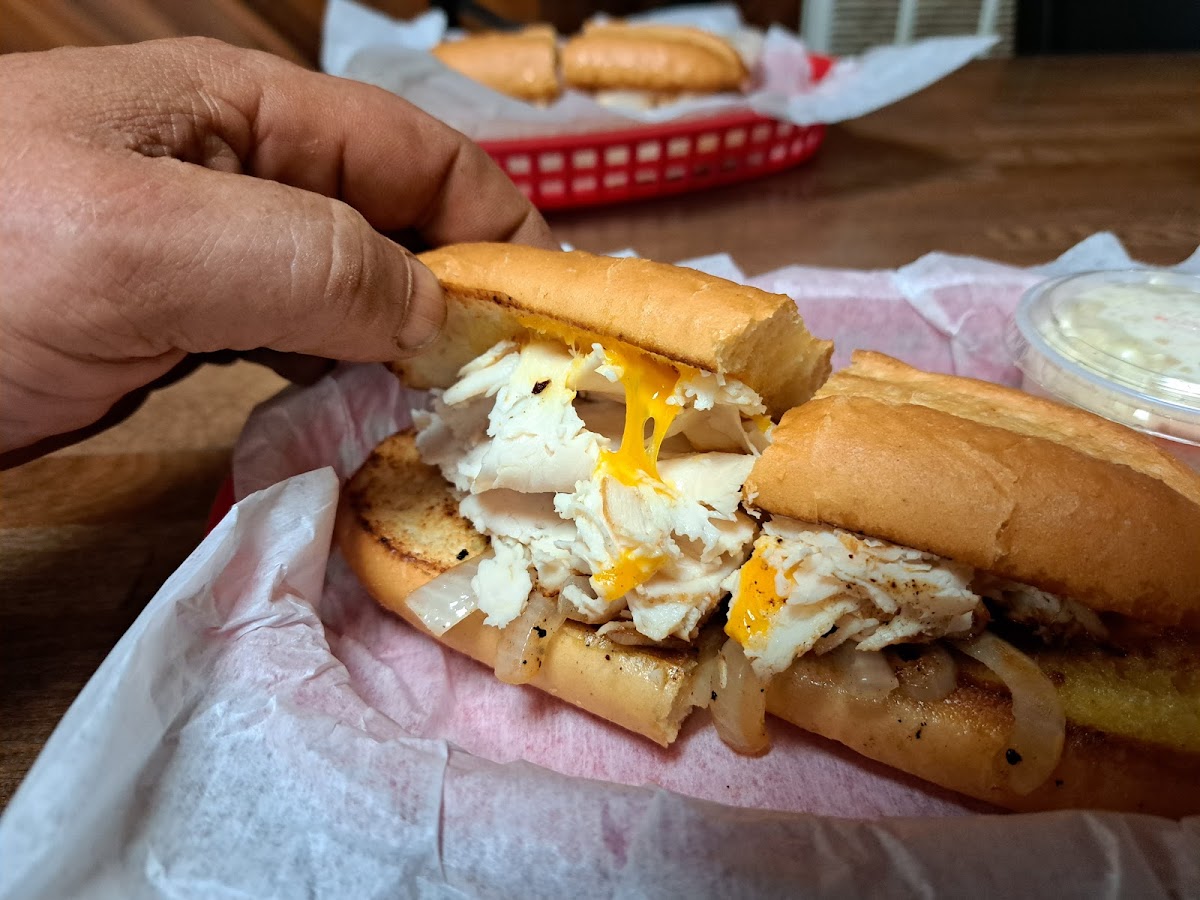 Poplar Dawg's Eatery Photo 10