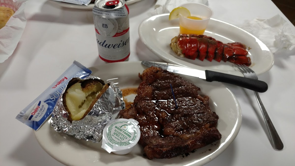 Poplar Dawg's Eatery Photo 9