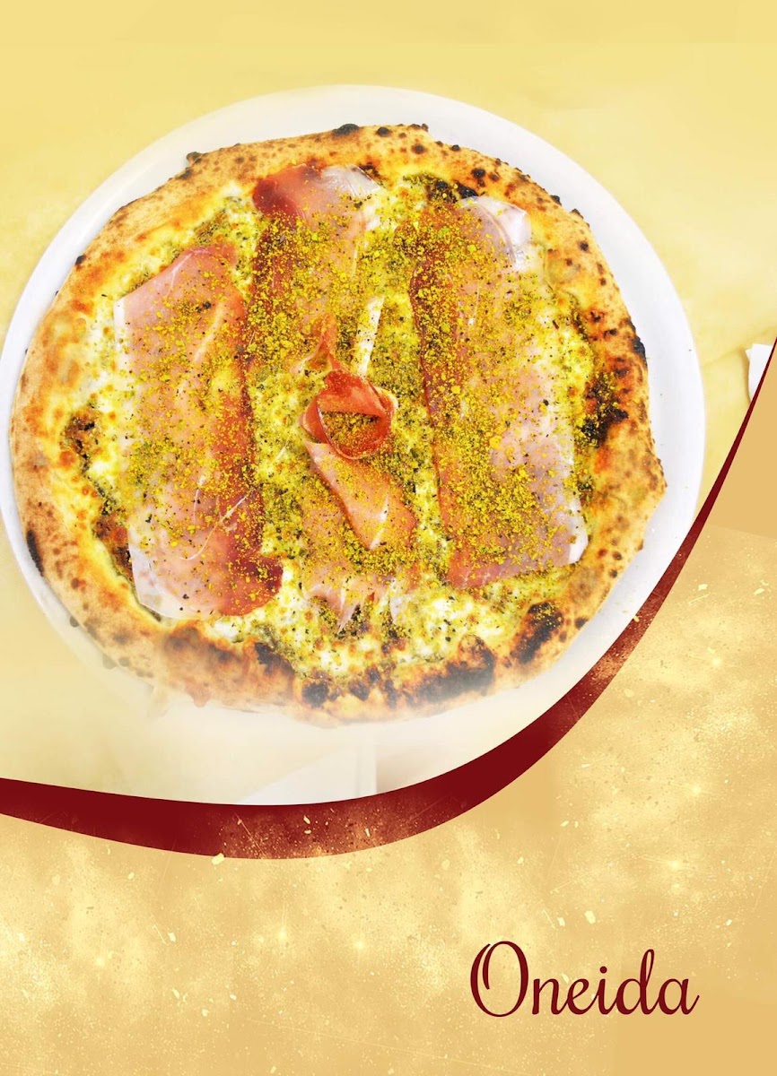 Pizzeria Oneida Photo 3