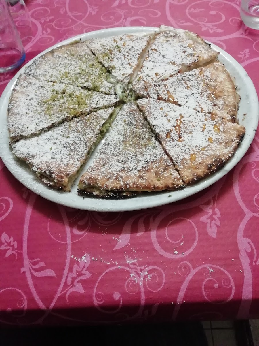 Pizzeria Oneida Photo 7