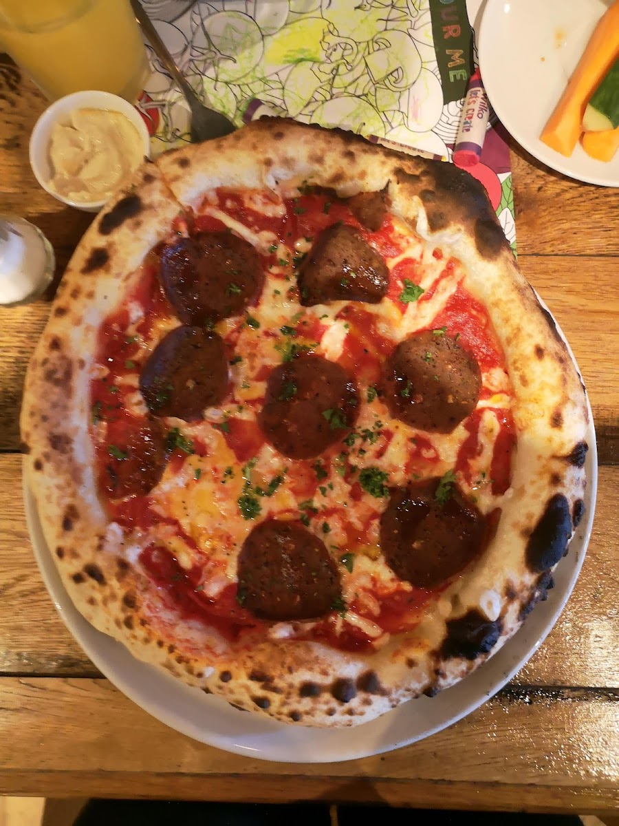 Luben's Pizza Photo 5