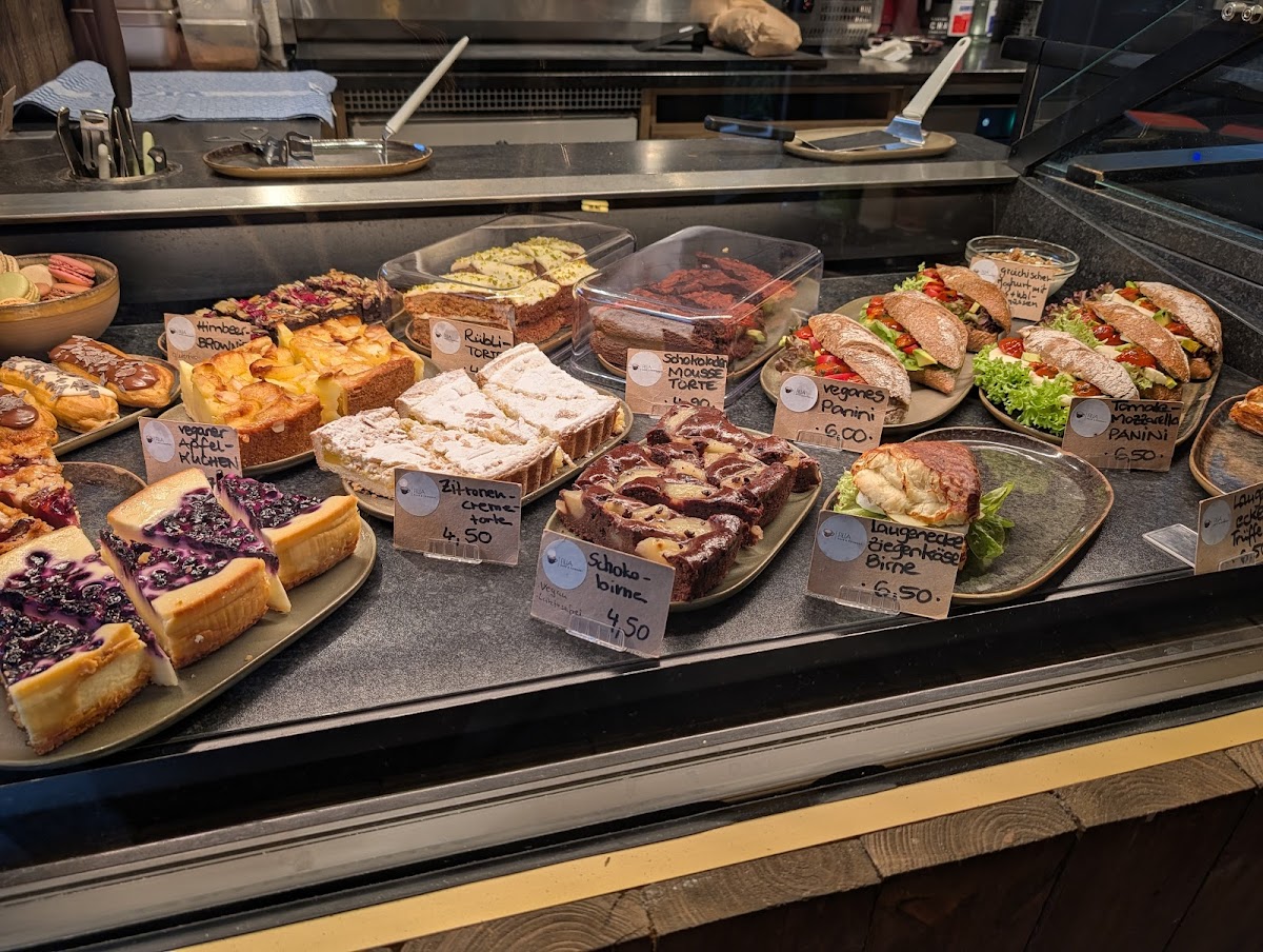 Filia Café & Feinkost GmbH Photo 4