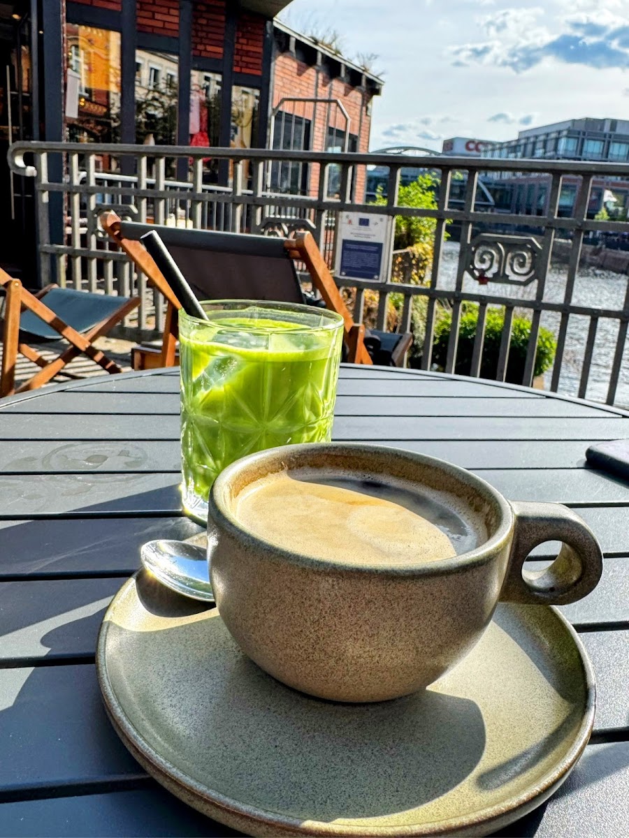 Filia Café & Feinkost GmbH Photo 5