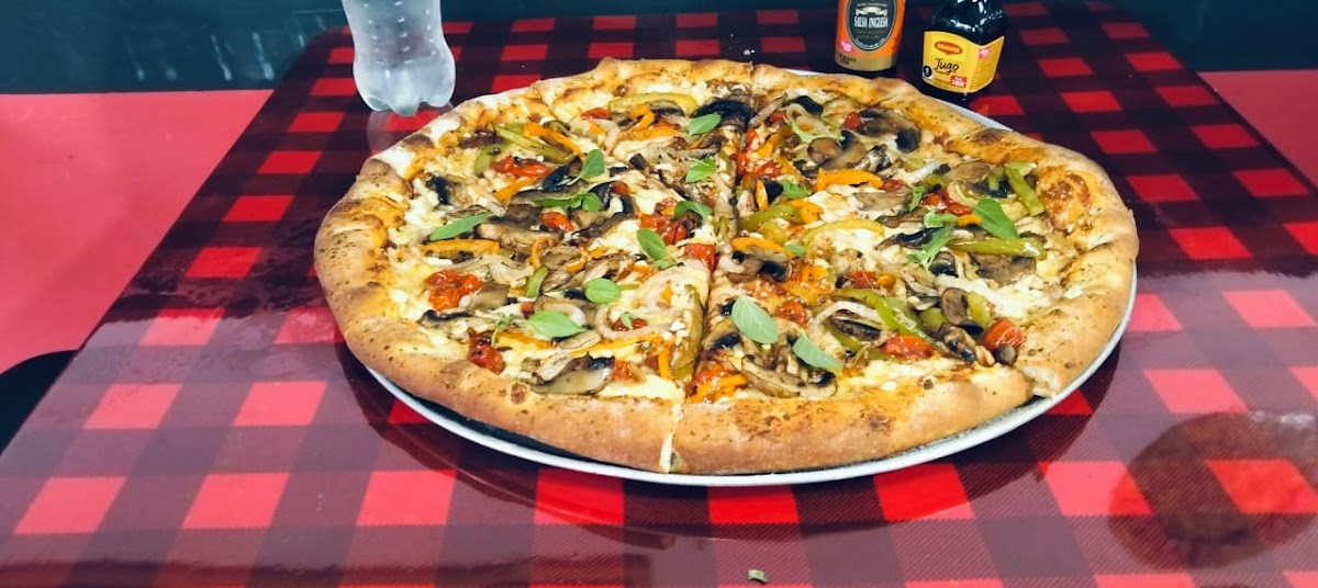 Valentine's pizza Photo 3