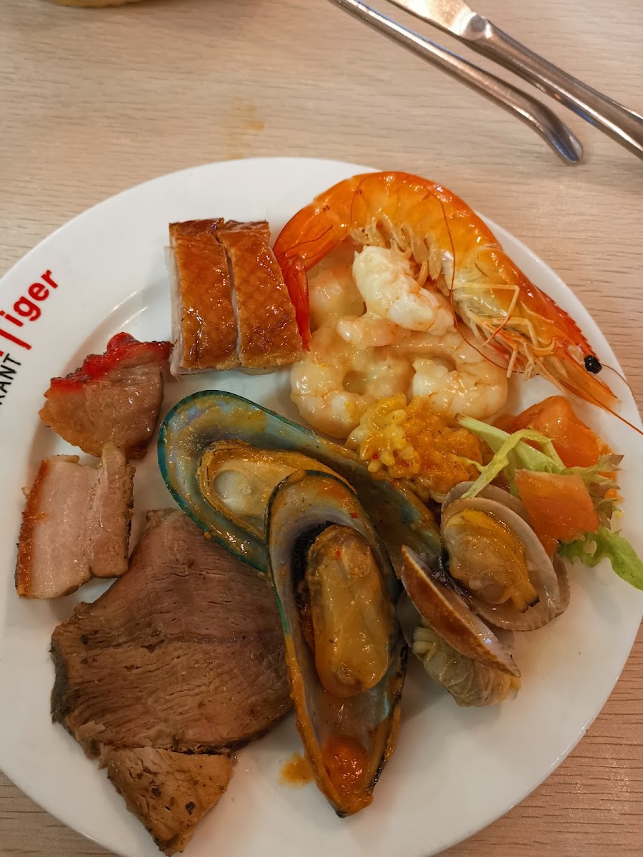 Eastern Tiger Restaurant Forster Photo 9