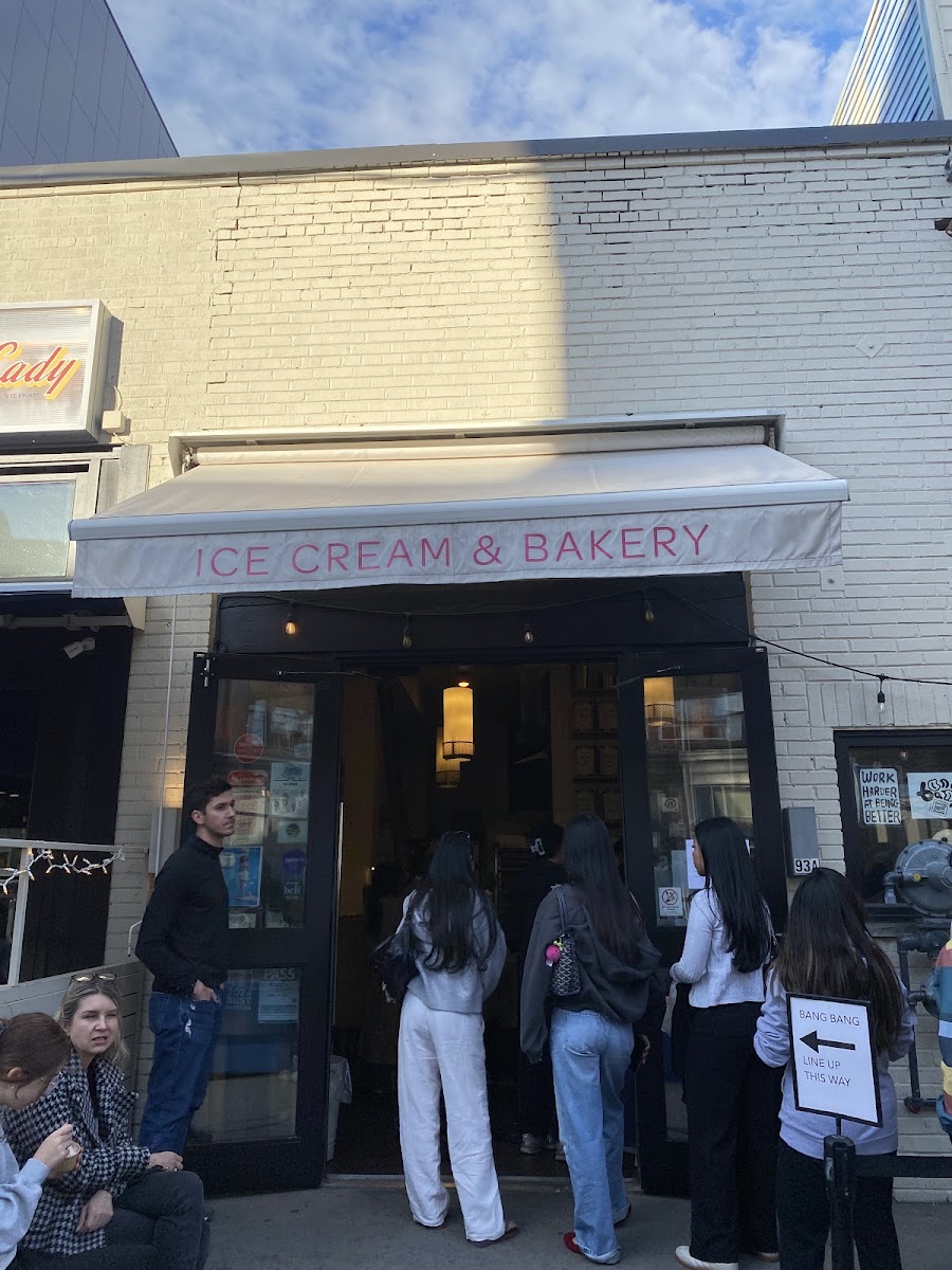Bang Bang Ice Cream & Bakery Photo 3