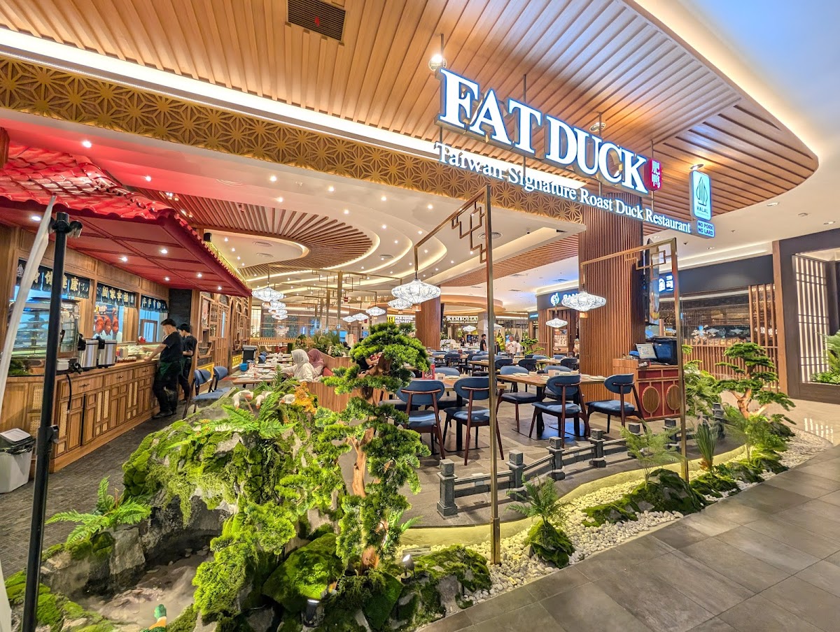FAT DUCK Signature Restaurant Aeon BSD